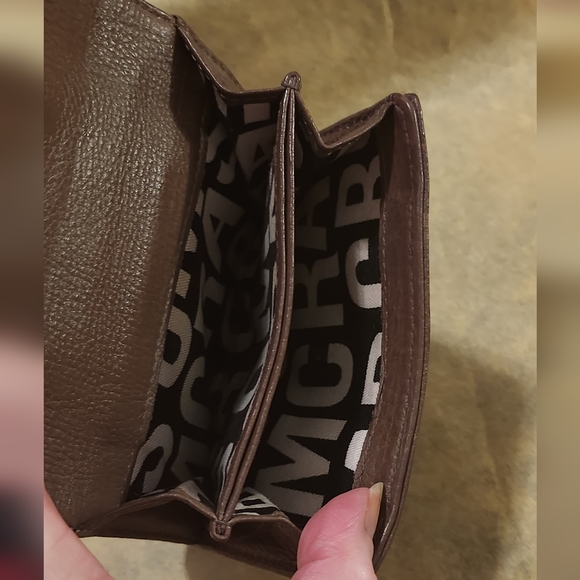 Marc by Marc Jacobs Double Sided Leather Wallet Brown 5" X 4" - Picture 9 of 15